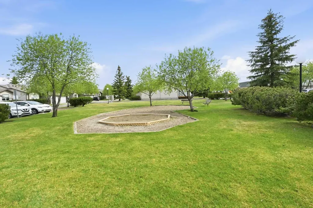 25 Tararidge Circle NE Calgary AB T3J 3W4