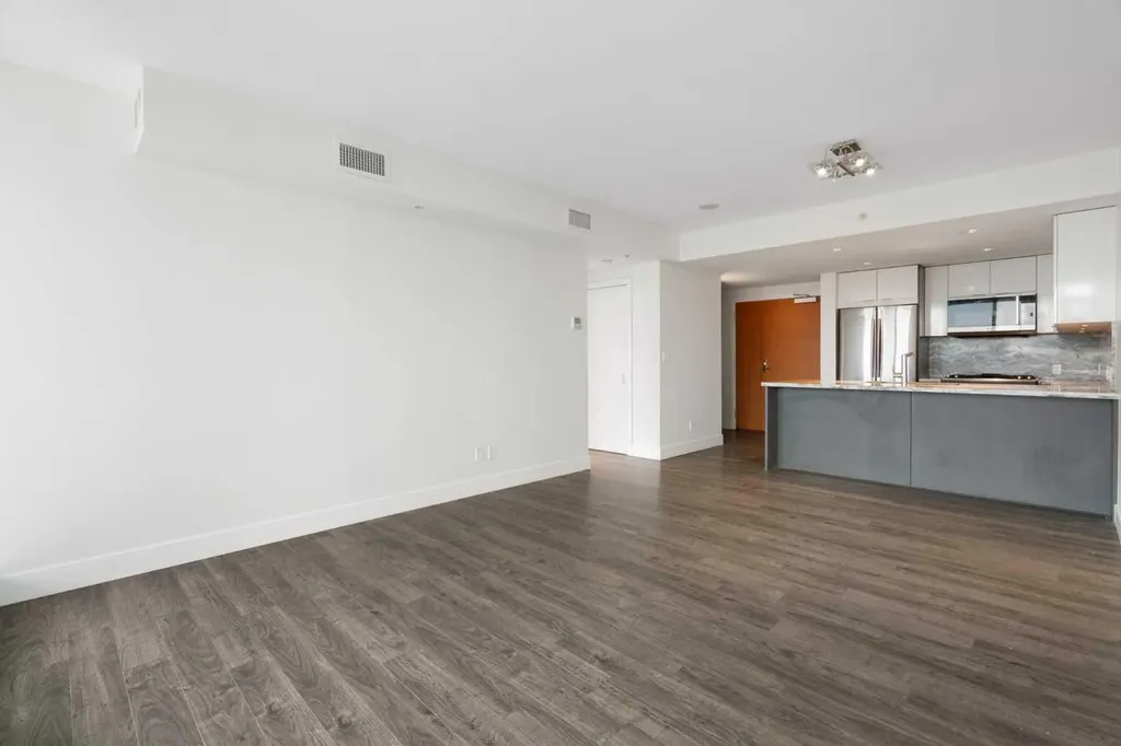 519 Riverfront Avenue SE Calgary AB T2G1K6