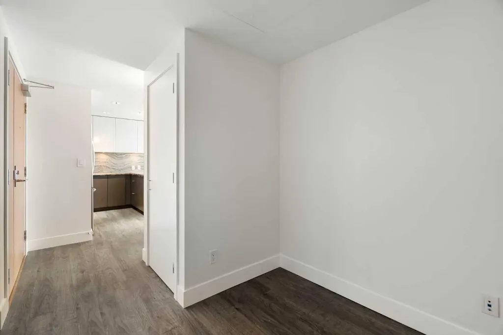 519 Riverfront Avenue SE Calgary AB T2G1K6