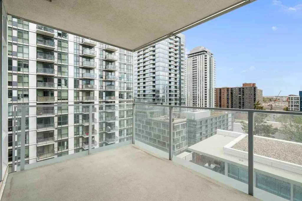 519 Riverfront Avenue SE Calgary AB T2G1K6