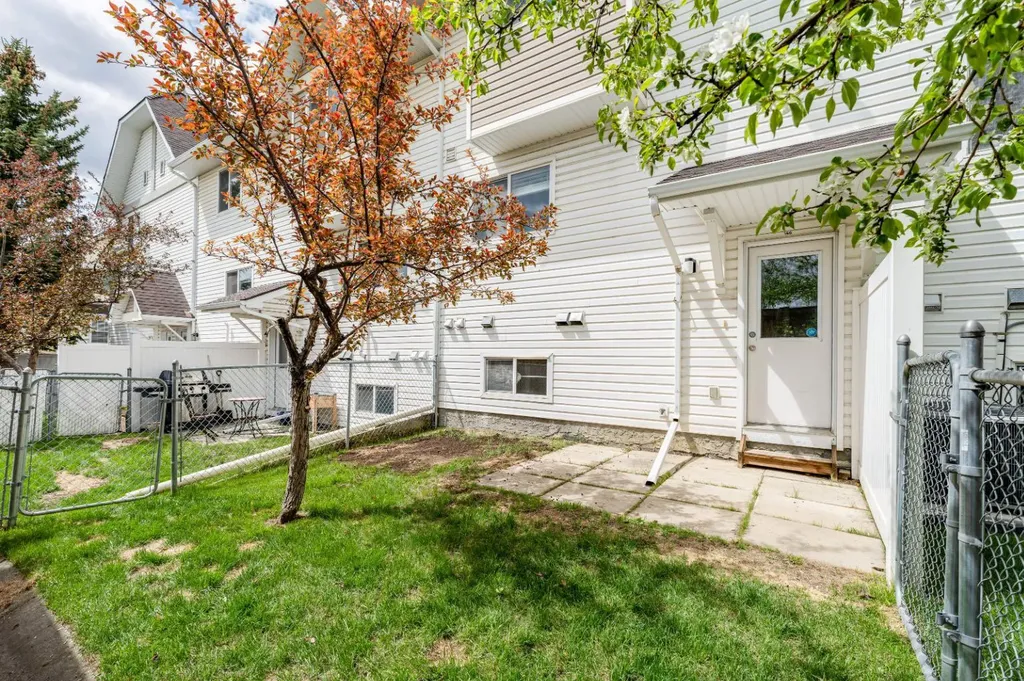 45 Tuscany Springs Garden NW Calgary AB T3L 2R3