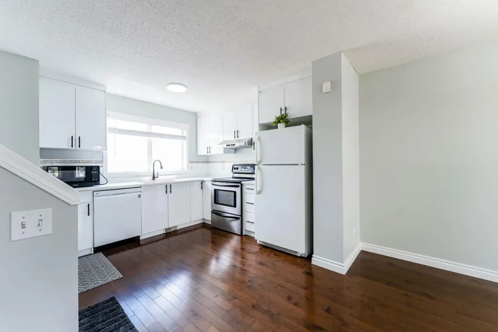 45 Tuscany Springs Garden NW Calgary AB T3L 2R3