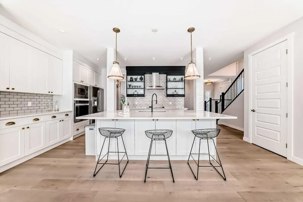 420 Legacy View SE Calgary AB T2X 2G4