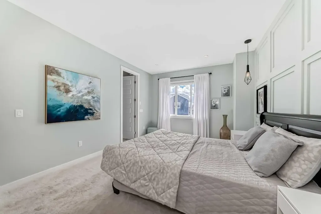 420 Legacy View SE Calgary AB T2X 2G4
