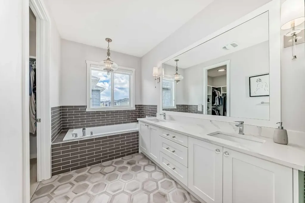 420 Legacy View SE Calgary AB T2X 2G4