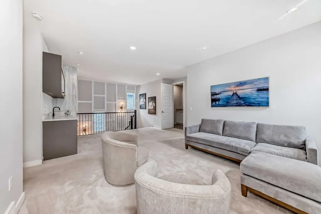 420 Legacy View SE Calgary AB T2X 2G4