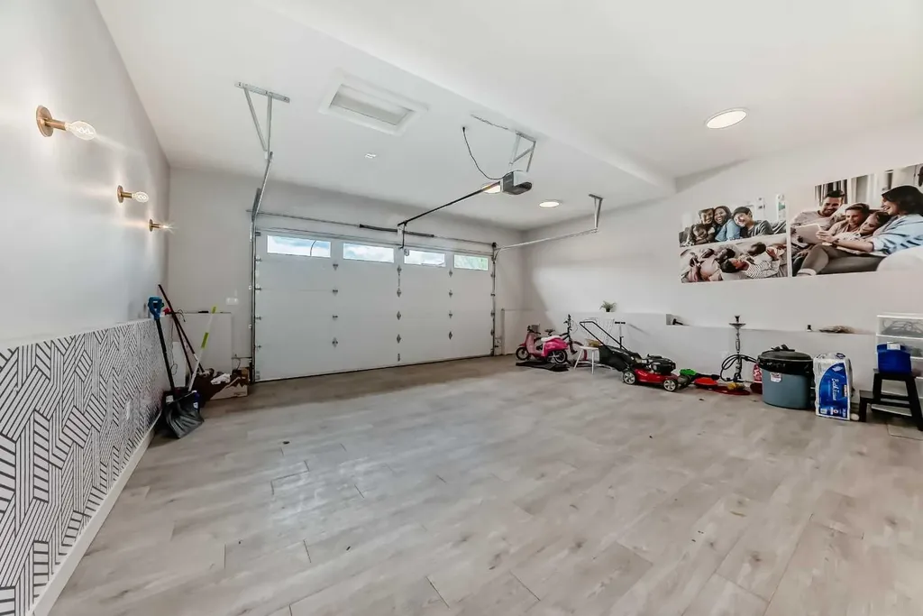 420 Legacy View SE Calgary AB T2X 2G4