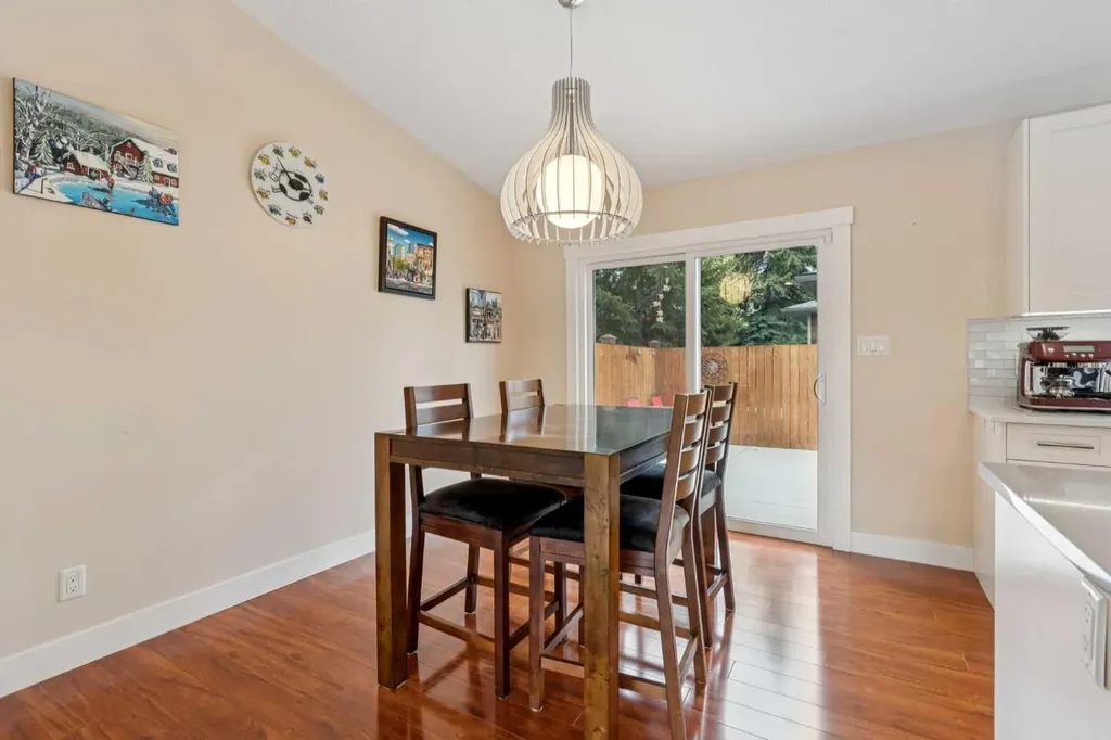 1303 105 Avenue SW Calgary AB T2W0B5