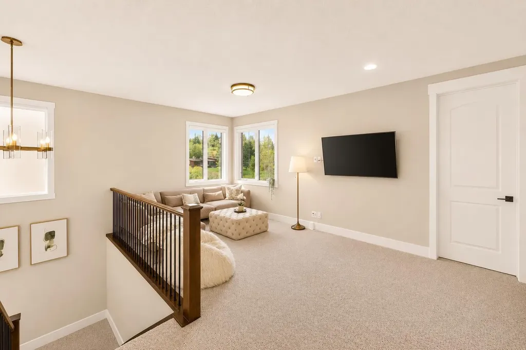 148 Crestridge Terrace SW Calgary AB T3B6K5