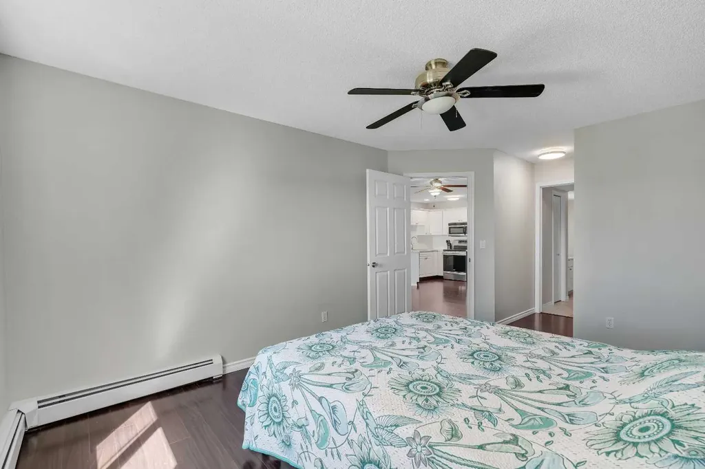 7451 Springbank Boulevard SW Calgary AB T3H 5R2