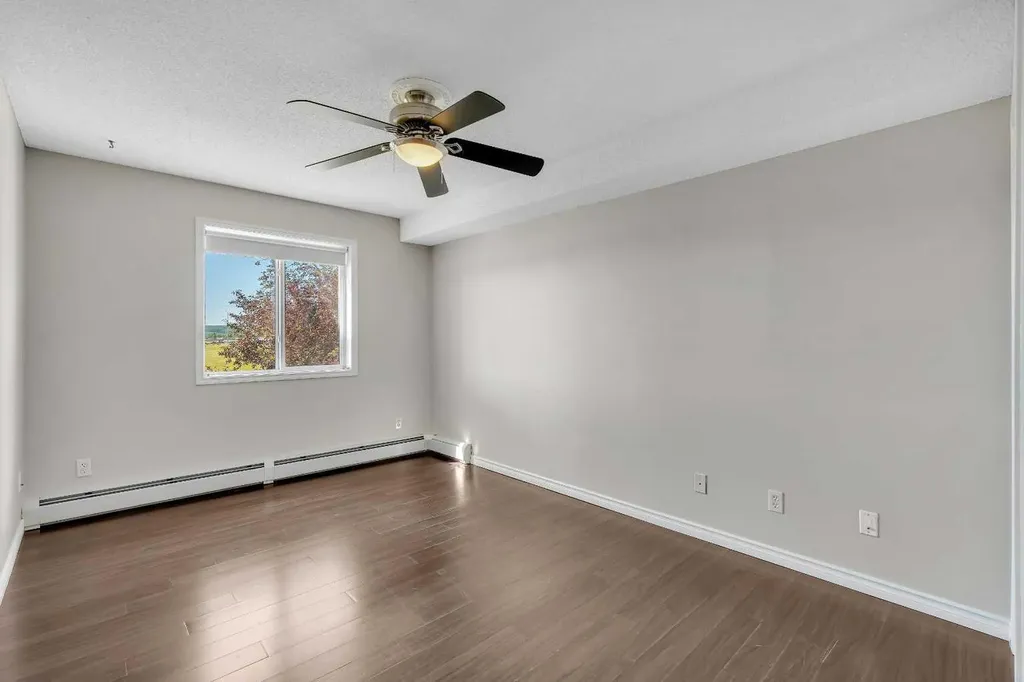 7451 Springbank Boulevard SW Calgary AB T3H 5R2