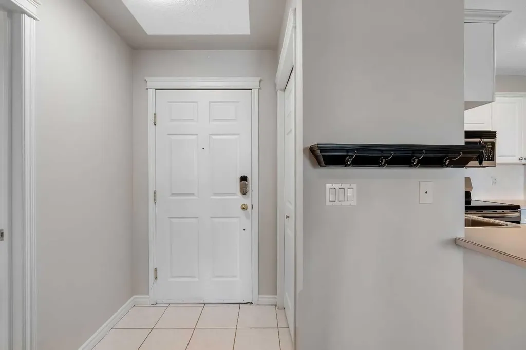 7451 Springbank Boulevard SW Calgary AB T3H 5R2