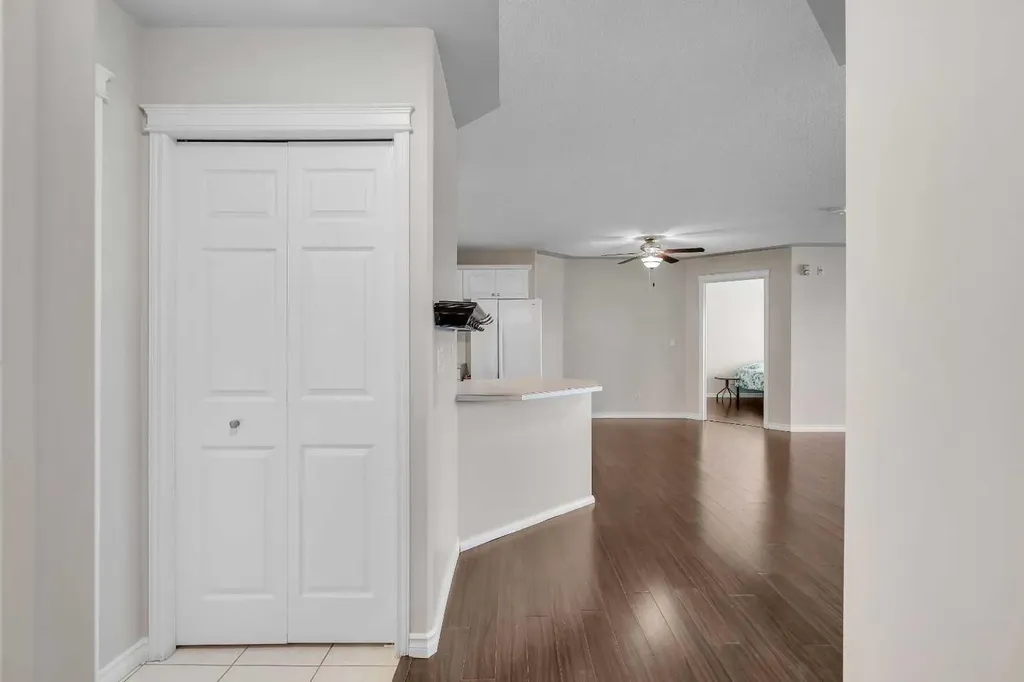 7451 Springbank Boulevard SW Calgary AB T3H 5R2