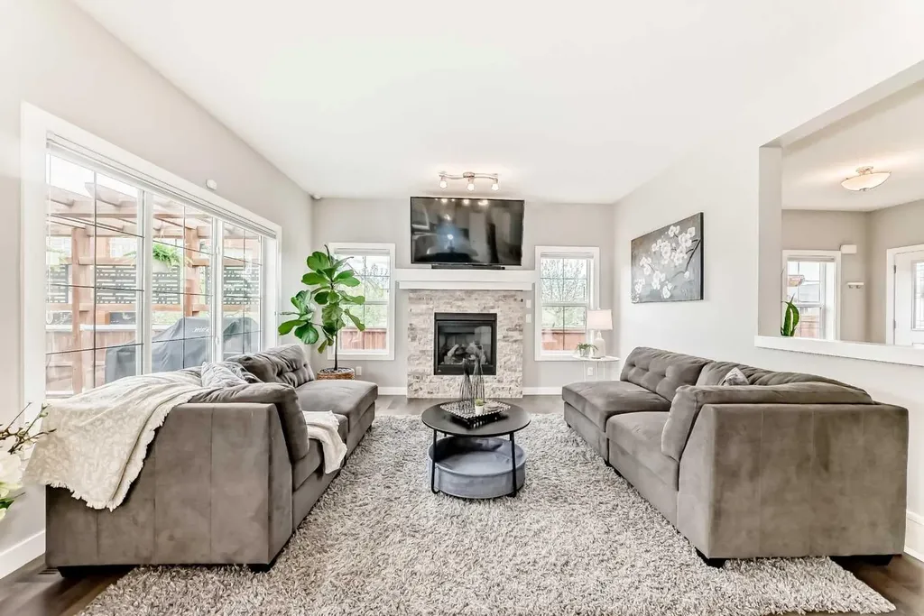 2201 Bayside Circle SW Airdrie AB T4B 0V6