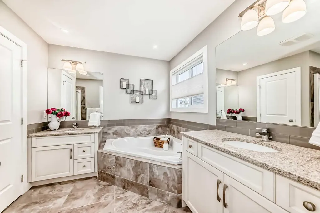 2201 Bayside Circle SW Airdrie AB T4B 0V6