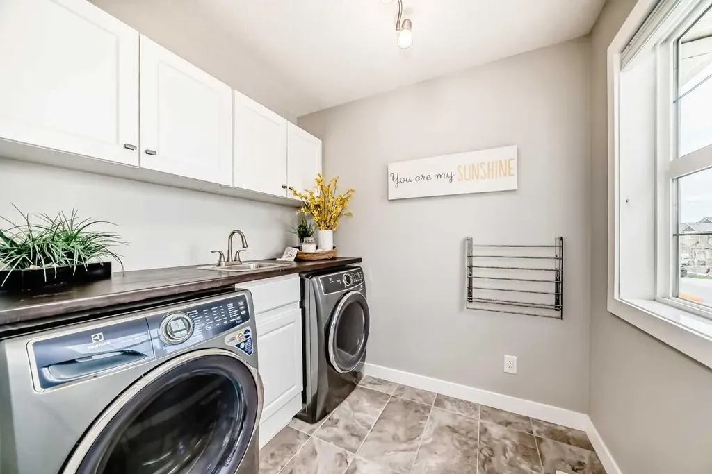 2201 Bayside Circle SW Airdrie AB T4B 0V6