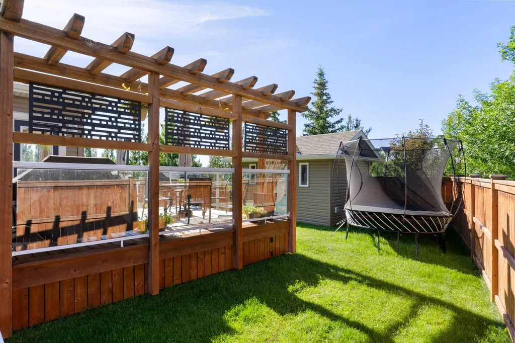 2201 Bayside Circle SW Airdrie AB T4B 0V6