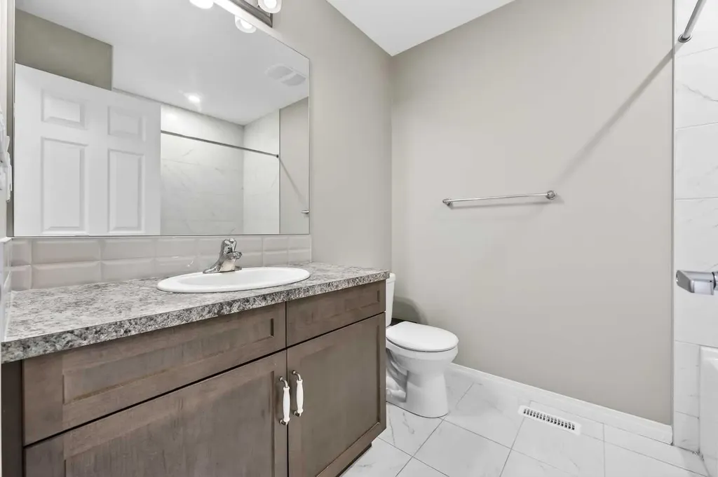293 Windrow Crescent SW Airdrie AB T4B 4K2