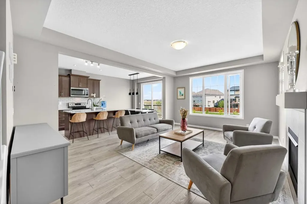 293 Windrow Crescent SW Airdrie AB T4B 4K2