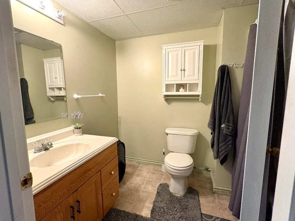 5310 67 Street Camrose AB T4V 4M1