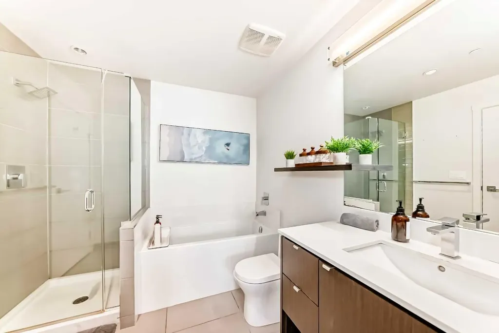 305 18 Avenue SW Calgary AB T2S 0C4