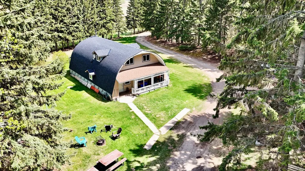 44008 Township Road 41-0 Rural Clearwater County AB T0M 0X0