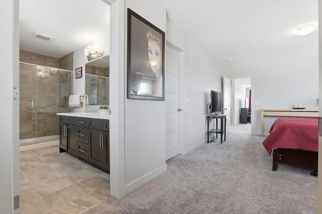 4 Heritage Terrace Cochrane AB T4C 0Y3