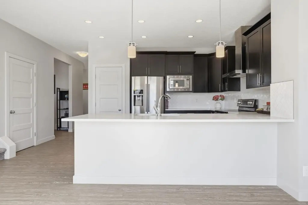 4 Heritage Terrace Cochrane AB T4C 0Y3