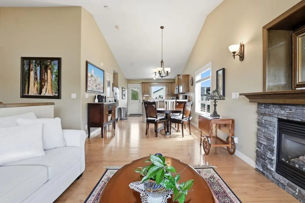114 Stephenson Crescent Red Deer AB T4R 0L6