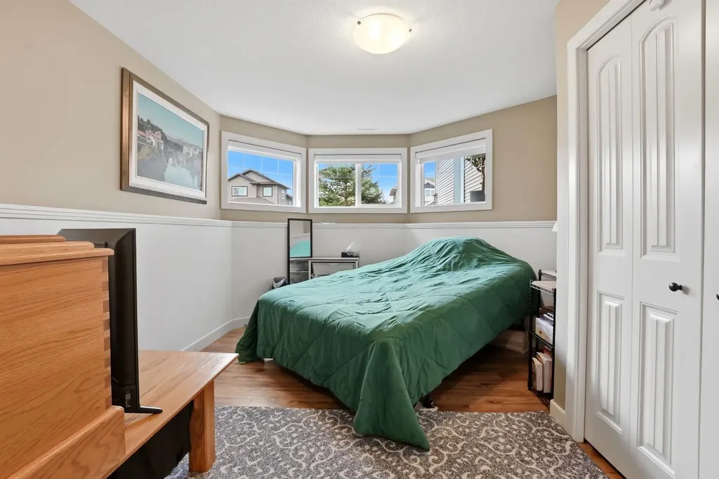 114 Stephenson Crescent Red Deer AB T4R 0L6