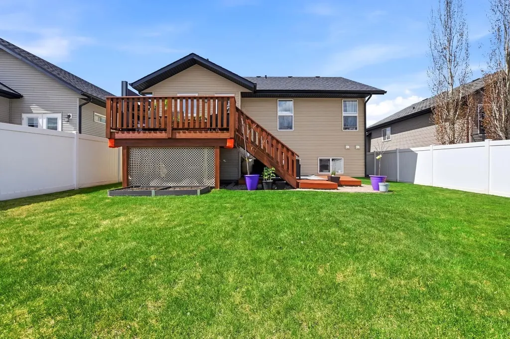 114 Stephenson Crescent Red Deer AB T4R 0L6