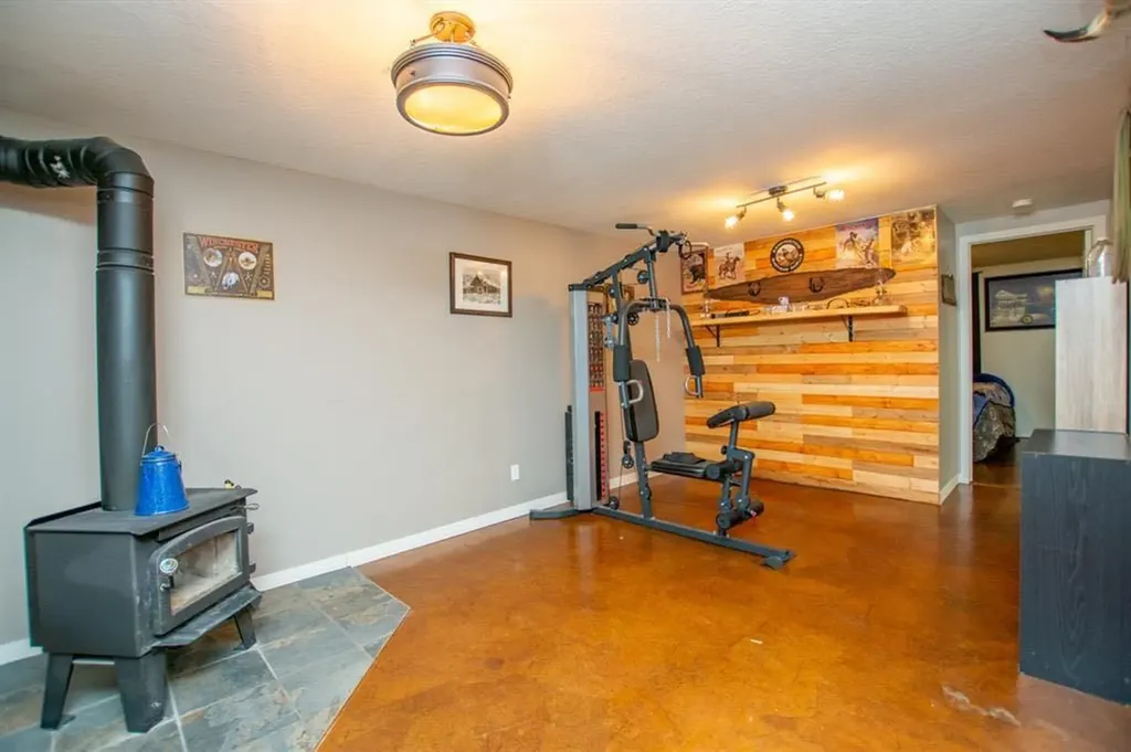 9321 101 Avenue Grande Prairie AB T8W 0W5