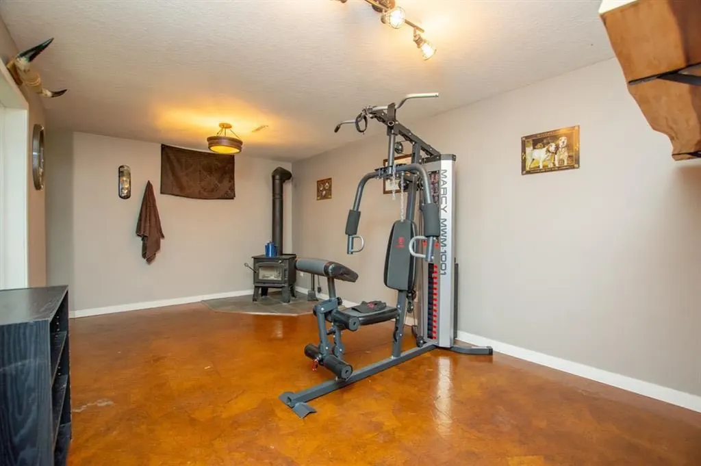 9321 101 Avenue Grande Prairie AB T8W 0W5