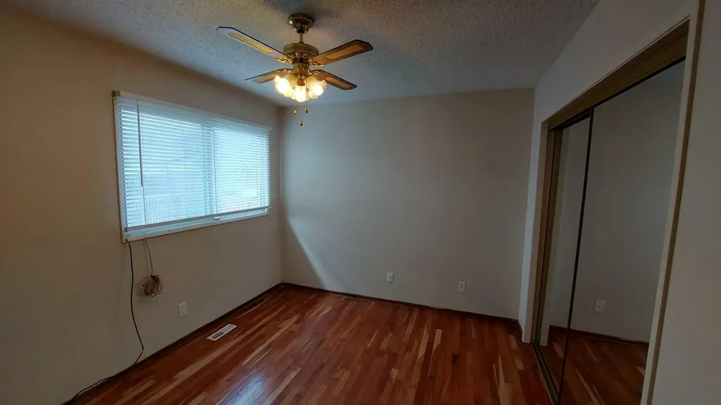 821 Whitemont Drive NE Calgary AB T1Y 3S6