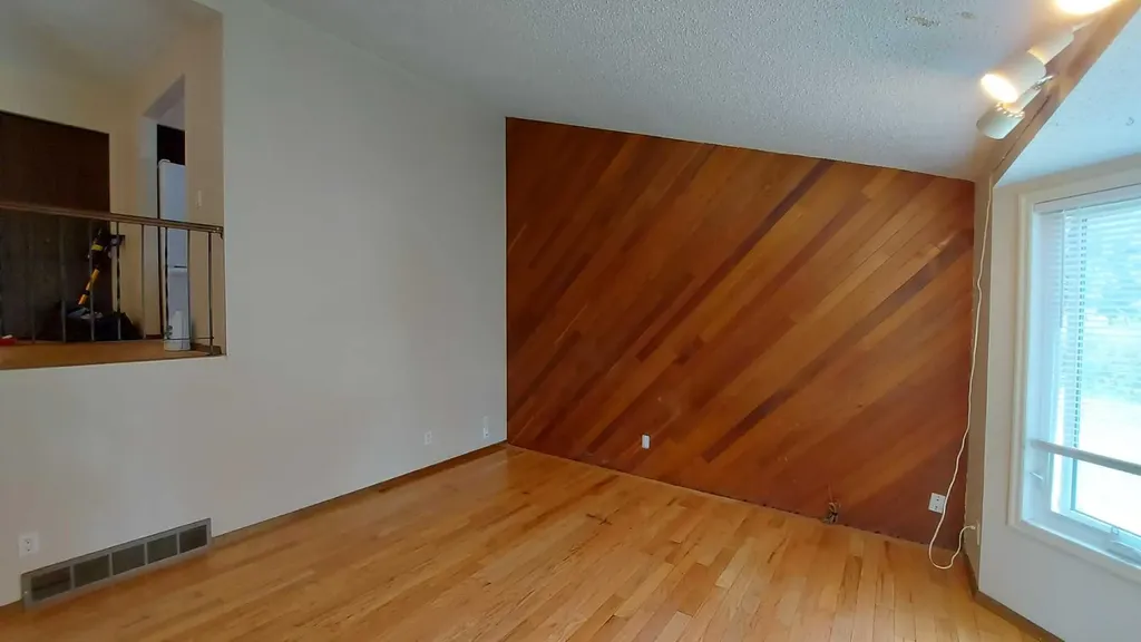 821 Whitemont Drive NE Calgary AB T1Y 3S6