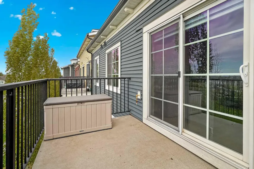 755 Copperpond Boulevard SE Calgary AB T2Z 4R2