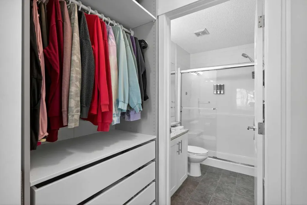 755 Copperpond Boulevard SE Calgary AB T2Z 4R2