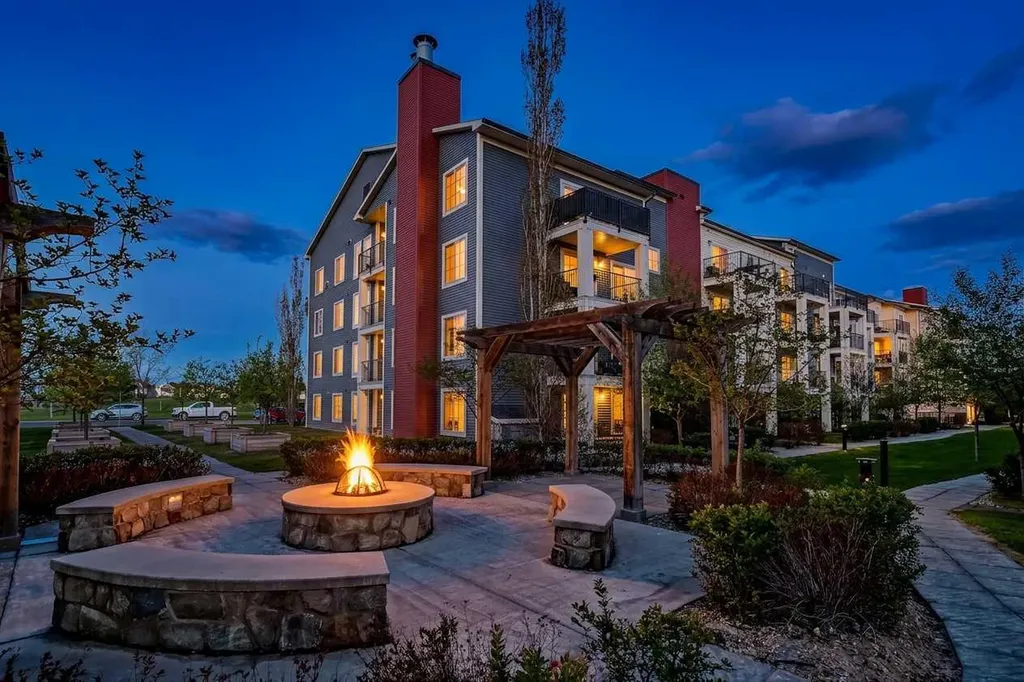 755 Copperpond Boulevard SE Calgary AB T2Z 4R2