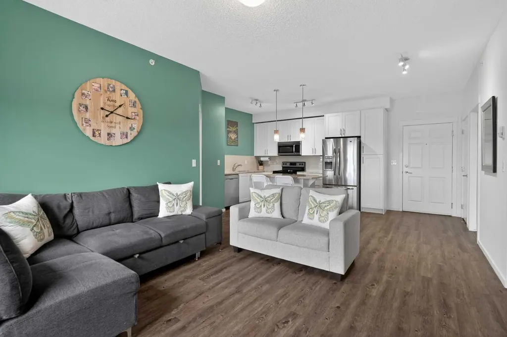 755 Copperpond Boulevard SE Calgary AB T2Z 4R2