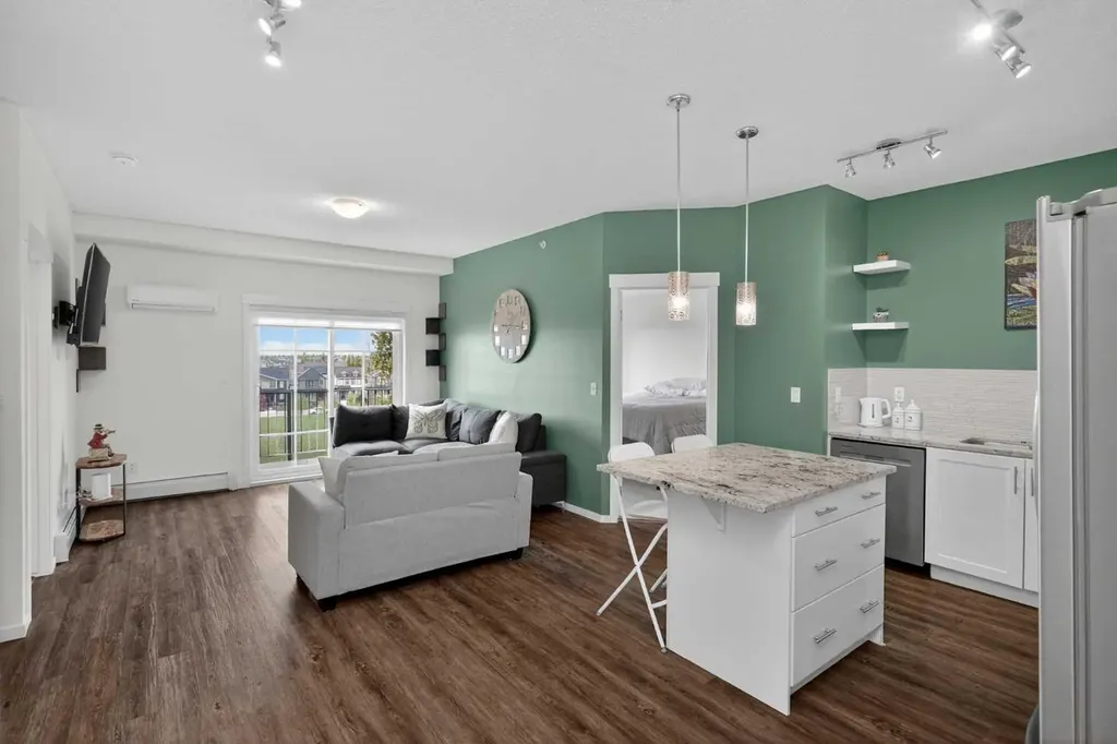755 Copperpond Boulevard SE Calgary AB T2Z 4R2
