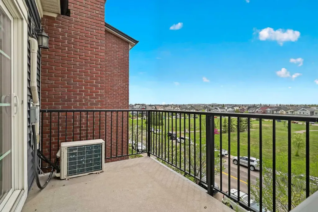 755 Copperpond Boulevard SE Calgary AB T2Z 4R2