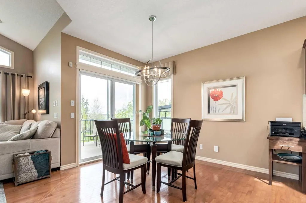 38 Kincora Terrace NW Calgary AB T3R 1M1