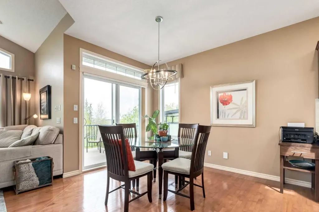 38 Kincora Terrace NW Calgary AB T3R 1M1
