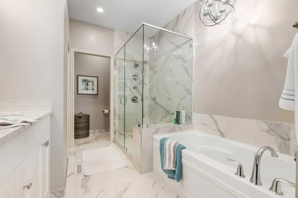 38 Kincora Terrace NW Calgary AB T3R 1M1