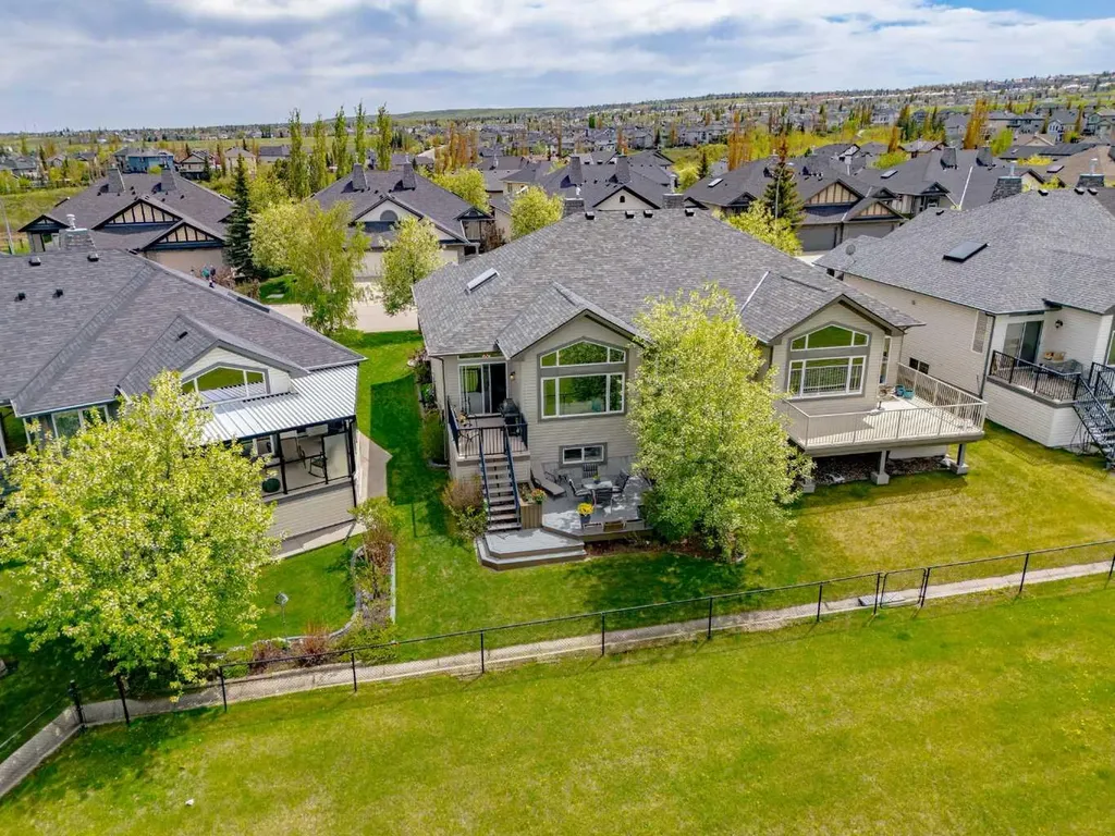38 Kincora Terrace NW Calgary AB T3R 1M1