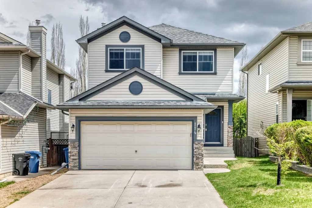 114 Valley Crest Close NW Calgary AB T3B 5W9