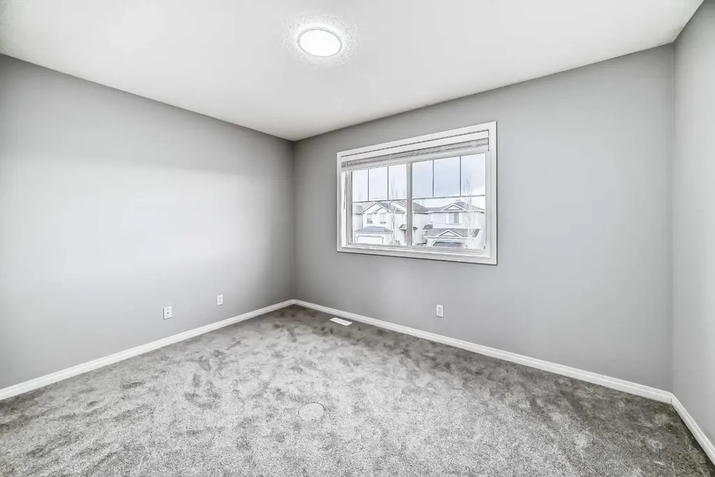 114 Valley Crest Close NW Calgary AB T3B 5W9
