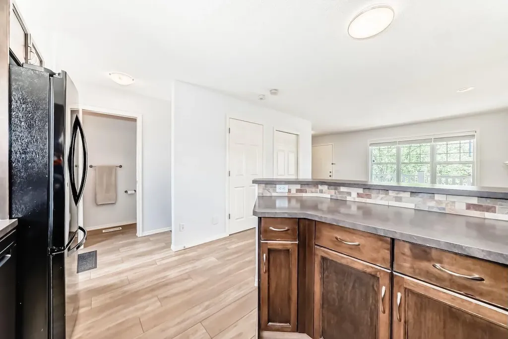 137 Eversyde Boulevard SW Calgary AB T2Y 0B3