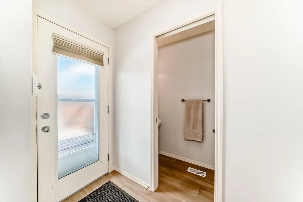 137 Eversyde Boulevard SW Calgary AB T2Y 0B3