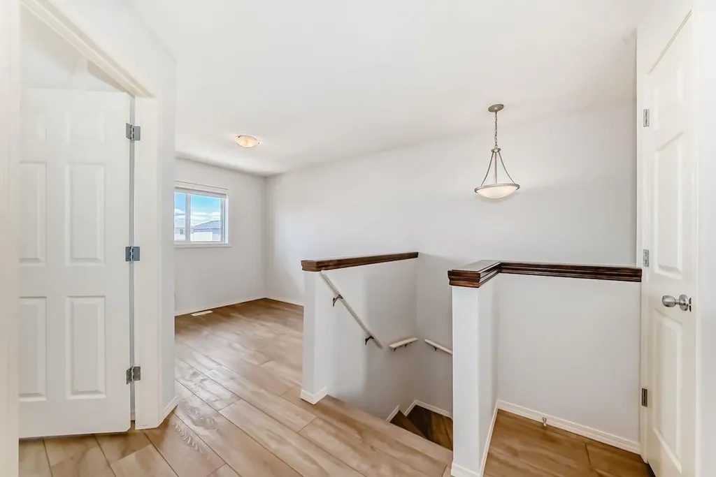 137 Eversyde Boulevard SW Calgary AB T2Y 0B3